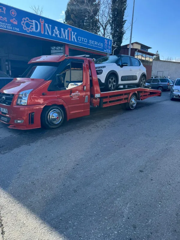 Sirge, Taşkonak ve Büyükoturak oto çekici hizmeti ile hızlı ve güvenli araç taşıma. Uşak oto kurtarma hizmetleri 7/24 aktif.