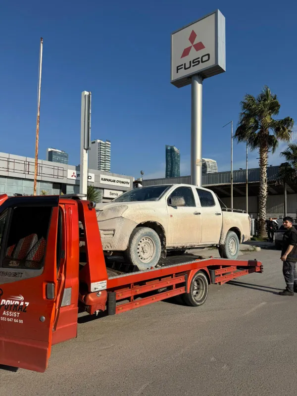 Güre oto çekici hizmeti ile Uşak Merkeze güvenli araç taşıma. Uşak oto kurtarma ve çekici hizmetleri 7/24 profesyonel destek.