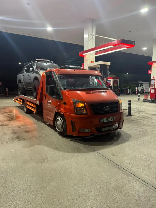 D300 Karayolu ve Kırsal Mahallelerde 7/24 Acil Mobil Çekici